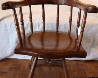 Antique captains chair