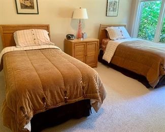 Twin beds by Stanley