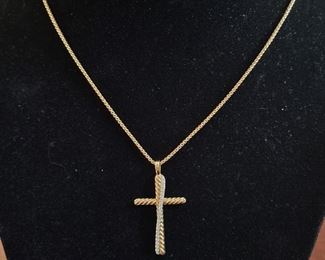 David Yurman Crossover Cross Necklace in 18K Yellow Gold with Pavé Diamonds