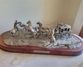 Franklin Mint Western Heritage Museum "HOLDUP" Pewter Sculpture - large