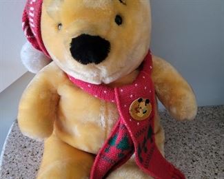 Walt Disney World 1st Annual Teddy Bear Convention 1988 with pin