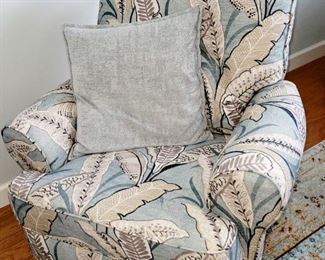 New pair of recliner swivel sitting chairs