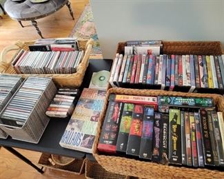 Cds, dvds, VHS, Tapes