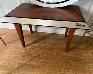 Titleist Table