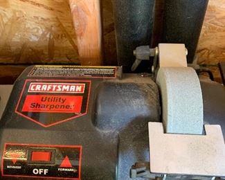 Craftsman utility sharpener