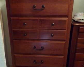 chest of drawers