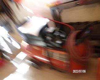 air compressor (sorry for fuzzy)