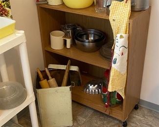 Country kitchen items