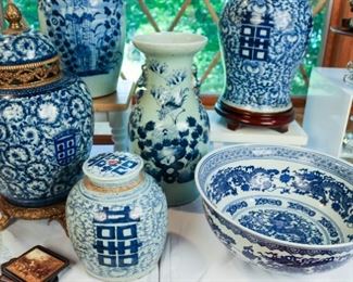 Antique and Decorative Chinese Porcelain