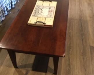 Living Room -  Coffee table