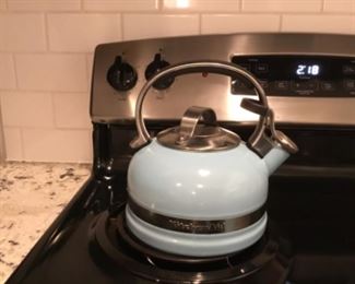 Kitchen - Tea kettle