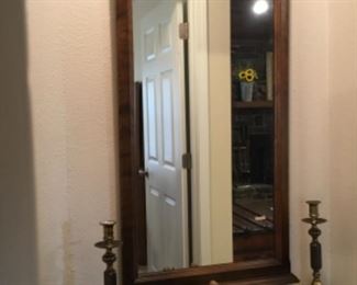 Entryway off garage - Decor & mirror