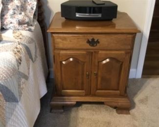 Master bedroom - Night Stand (1 of 2) + radio