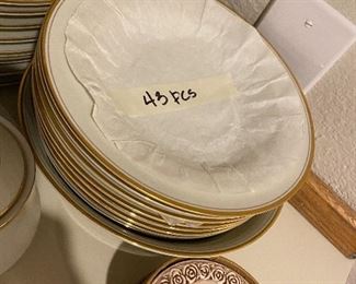 Mikasa Tousdale Ivory China 