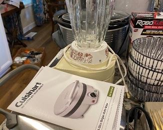 Kitchen - cuisinart Belgium waffle maker