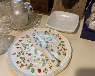 Platter with server - also have coordinating tea pot - Andrea by Sadek