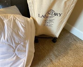 Laundry cart