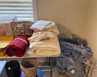 Linens - full sets - 1 with bed skirt