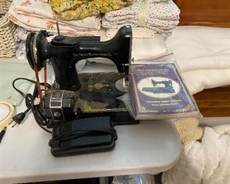 Singer Featherweight sewing machine(221)  original book, portable - no box 