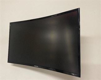 Samsung 26” curved tv
