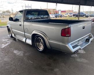 WE ARE ALSO SELLING A 1994 S-10 PICKUP! AUTOMATIC (96k ORIGINAL miles) garage KEPT! 2 OWNERS! CLEAN BLUE TITLE. NEW INTERIOR AND NEW LEATHER WRAPPED STEERING WHEEL. AC BLOWS SUPER COLD! MAGNA FLOW EXHAUST, CENTERLINE WHEELS AND BRAND-NEW TIRES. YOU WON'T FIND ANOTHER S-10 LIKE THIS ONE! ITS ALL THE WAY CUSTOM W/ NEW PAINT JOB! SUPER LOW MILES.  BLUETOOTH RADIO. NEW SPRAY IN BEDLINER!!! ASKING PRICE 10K OBO