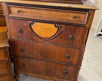 Antique Dresser $95.00