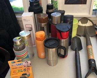 Assortment of hot/cold drink cups