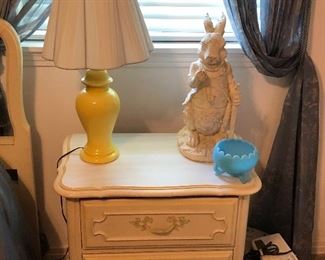 Part of the /070’s modular bedroom suite 