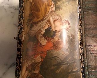 Reproduction over size German box