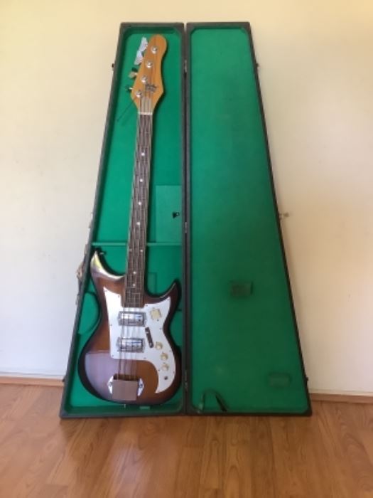 Crown Professional Bass Guitar
