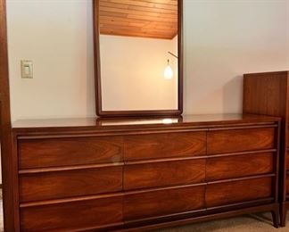 Beautiful MCM Lane “Rhythm” walnut dresser with mirror.  66 1/2”W x 19”D x 69”T(w/ mirror).  30 1/2”T to top of dresser