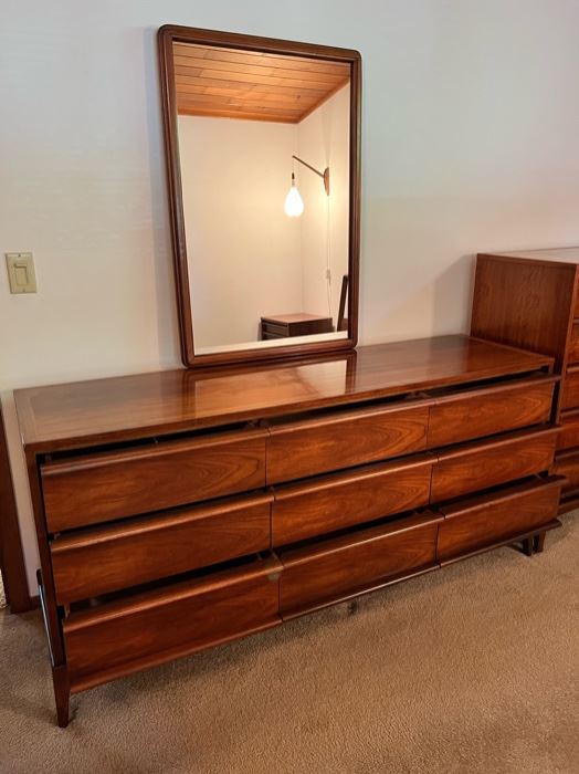 Beautiful MCM Lane “Rhythm” walnut dresser with mirror.  66 1/2”W x 19”D x 69”T(w/ mirror).  30 1/2”T to top of dresser