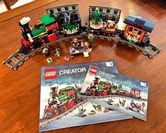 LEGO Creator Winter Holiday Train Set No. 10254