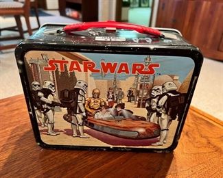 1977 20th Century Fox “Star Wars” metal lunch box (no Thermos)