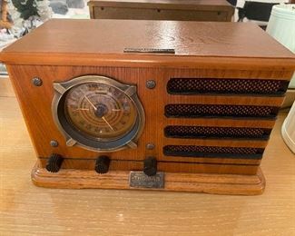 Thomas “Collectors Edition” limited edition replica radio.