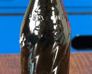 Pepsi 7oz Swirl Bottle Full	6.5 x 2.25in diameter	

