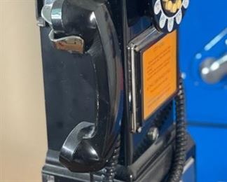 Faux Pay Phone  Classic Edition Pay Telephone	18x9x5.5in	HxWxD
