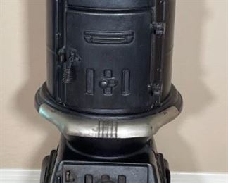 Restored Antique Montgomery Wards Cast Iron Parlor Stove SUN 1505 151	37x15x16in	HxWxD
