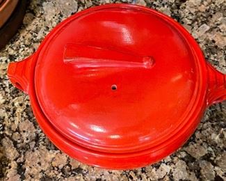 AS-IS Hall Sundial Red Casserole	4 x 10 x 8in	HxWxD
