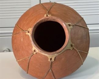 Tarahumara Pottery Olla Vase Side Lie pot	12 x 13 x 12in	HxWxD
