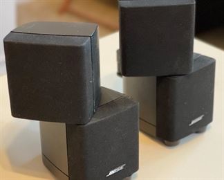 2pc Bose Double Cube Speakers		
