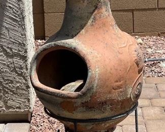 Large Terracotta Chiminea	45 x 21 x 18in	HxWxD
