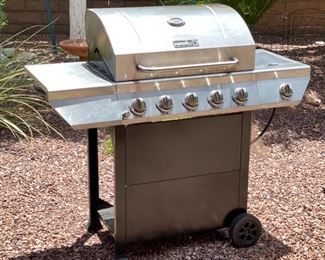 NexGrill 5-Burner Propane Gas Grill with Stainless Steel Side Burner	47 x 52 x 25in	
