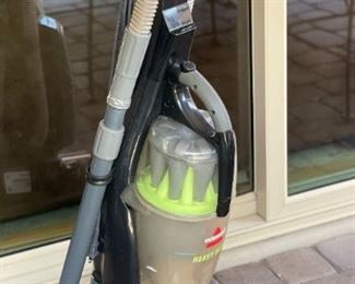 BISSELL 93Z6 Heavy Duty Vacuum Cleaner		
