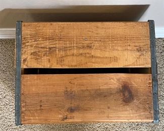 1962 7UP Wood Crate #2	12 x 16.25 x 12in	HxWxD
