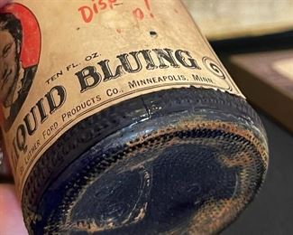 Antique Mrs Stewart’s Liquid Bluing Bottle Laundry Detergent	6in H	
