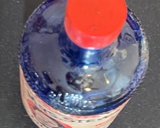 Antique Mrs Stewart’s Liquid Bluing Bottle Laundry Detergent	6in H	
