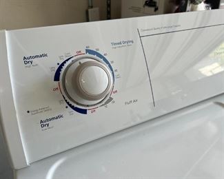 Whirlpool Front Load Electric Dryer 29 Inch Electric Dryer with 5.9 Cu. Ft LER4634JQ1	44x29x25.5in	HxWxD
