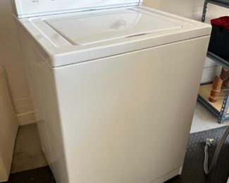 Whirlpool Top Load Washer 29in 4.6 Cu Ft Washing Machine LXR7244JQ1	43.5x29x25.5in	HxWxD
