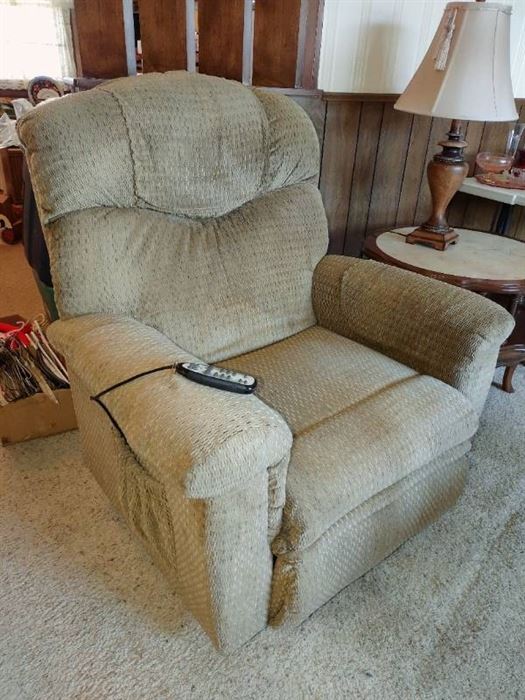 LaZBoy lift recliner vibration feature does not work
